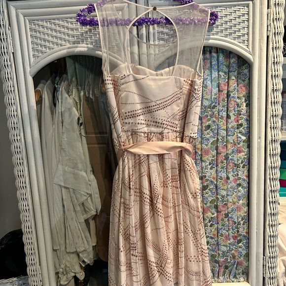 Pink & Gold Le Château dress - Picture 2 of 3